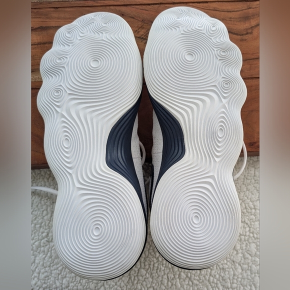 Size 15.5M - Nike Hyperdunk 2017 basketball shoes. main image 9
